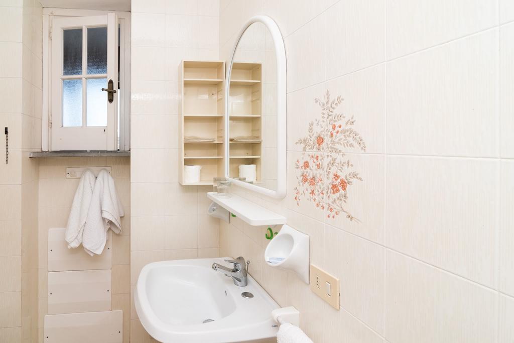 Double or Twin Room with Balcony,1642321633:JPEG